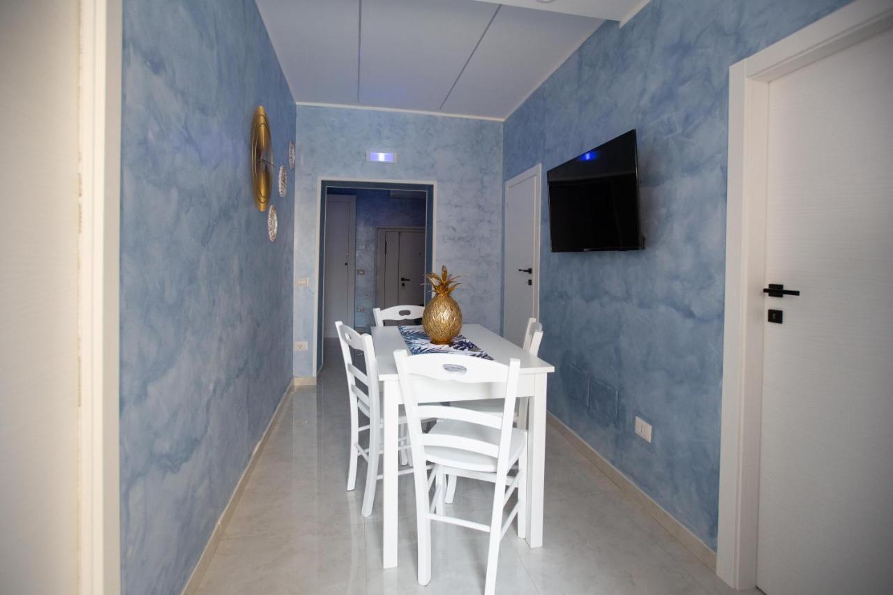 Ira House Naples