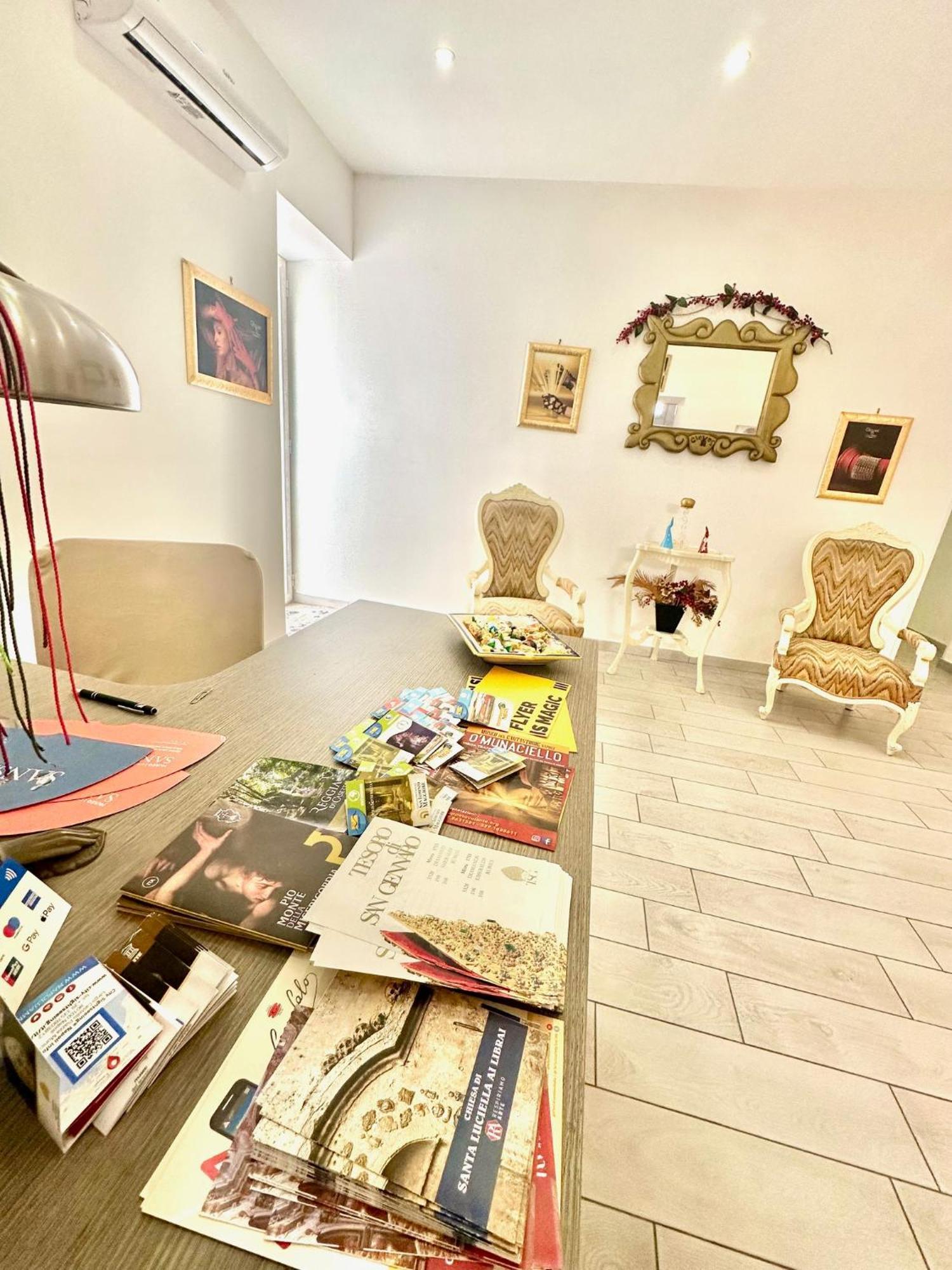 Bed & Breakfast Gloves Naples