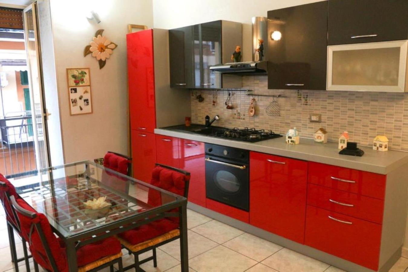 A Cas' E Mari Apartment Naples