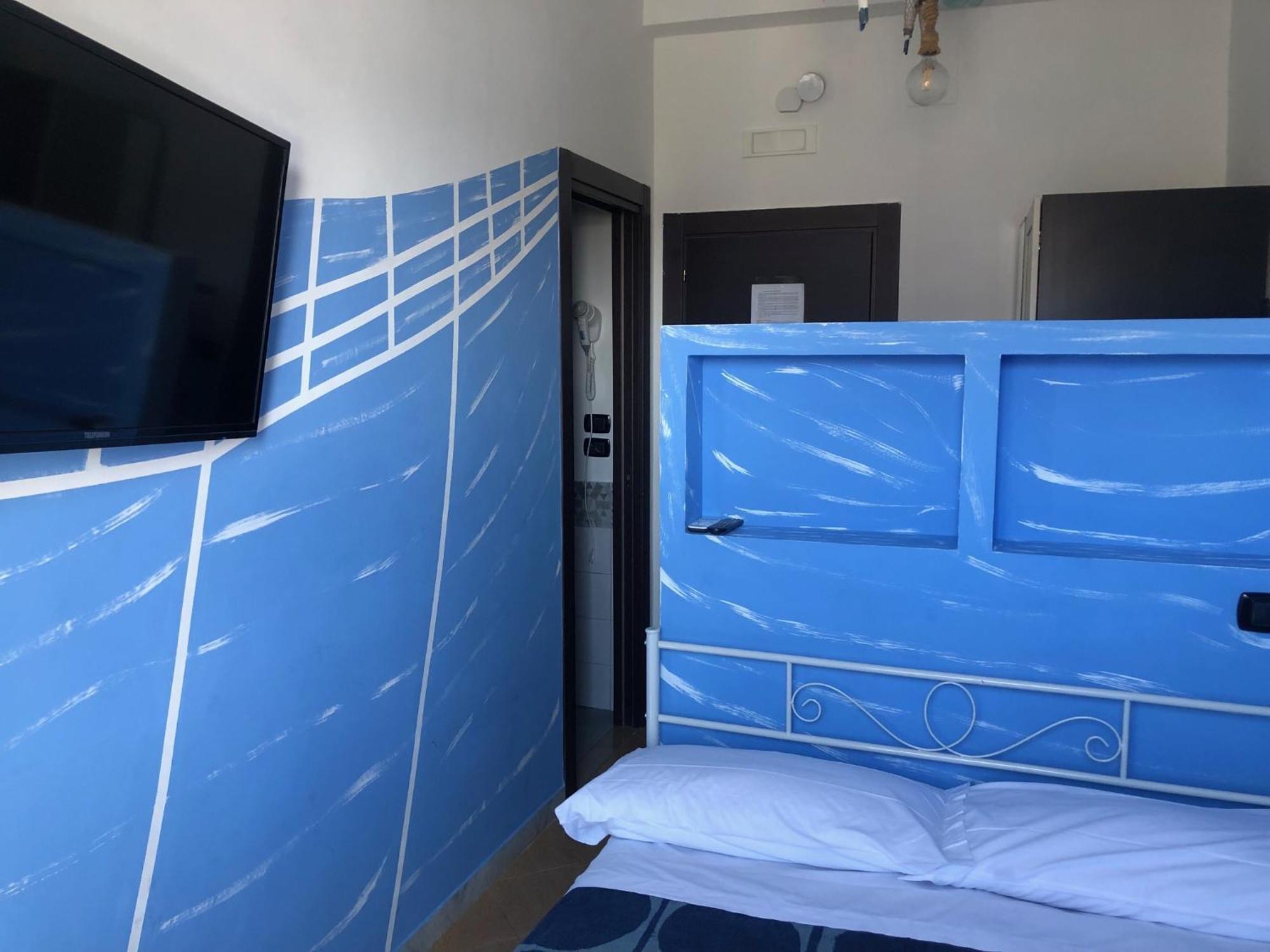 Guest house Marina Sky 8 *