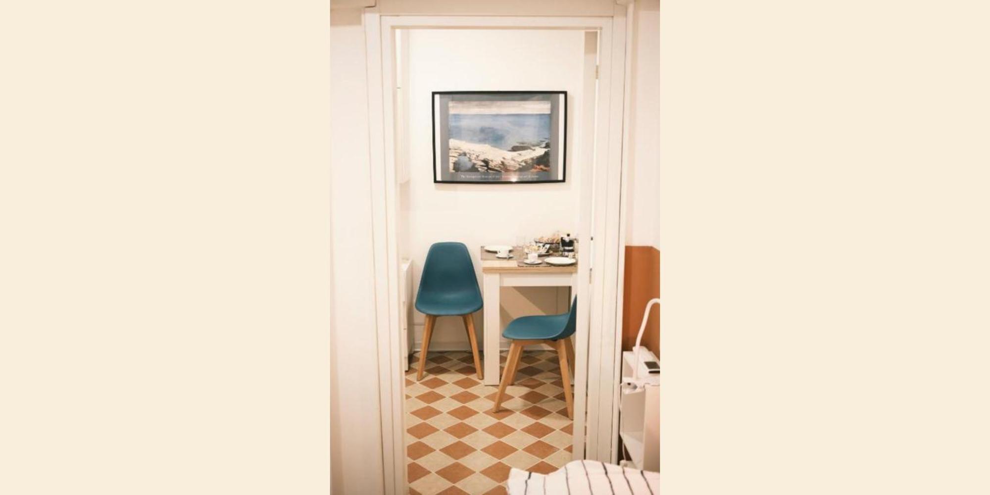 Nespolino, Casetta In Centro Storico Al Piano Terra Con Piccolo Spazio Esterno Privato Naples
