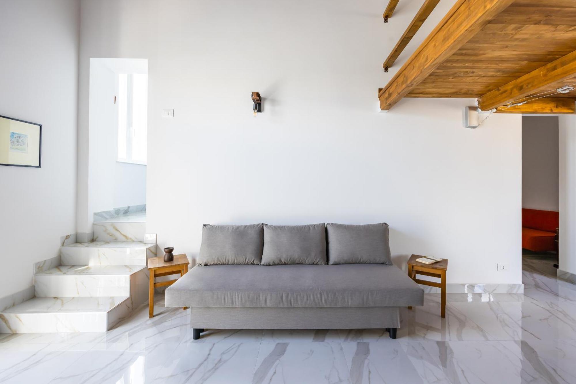Apartment Carrozzieri Nest At Historical Center