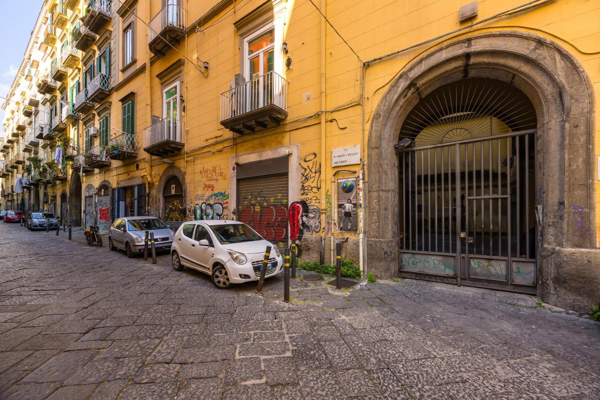 Apartment Carrozzieri Nest At Historical Center Naples