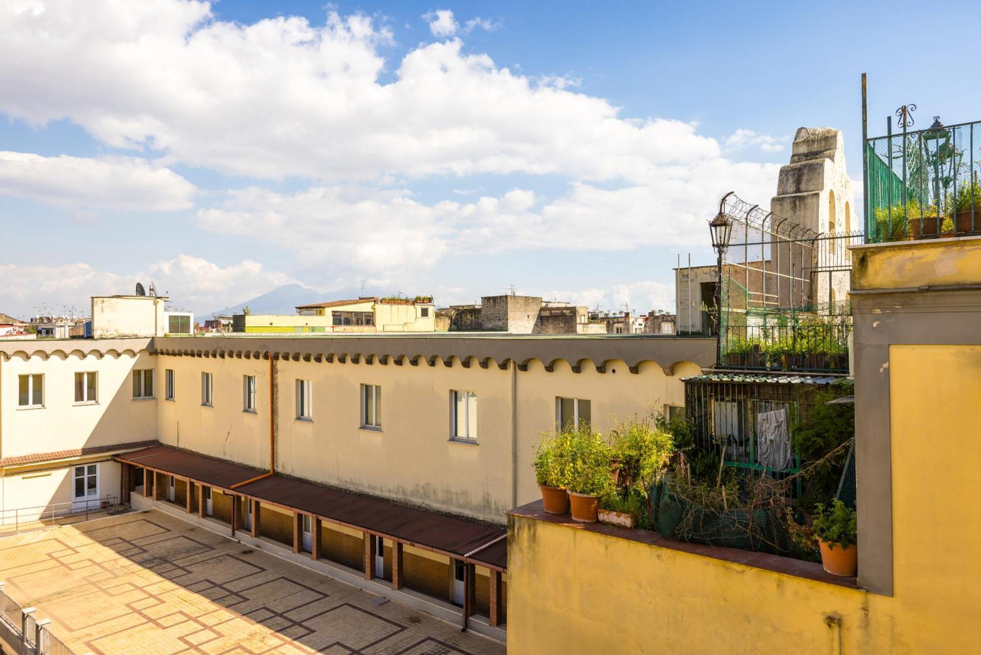 Carrozzieri Nest At Historical Center Apartment *
