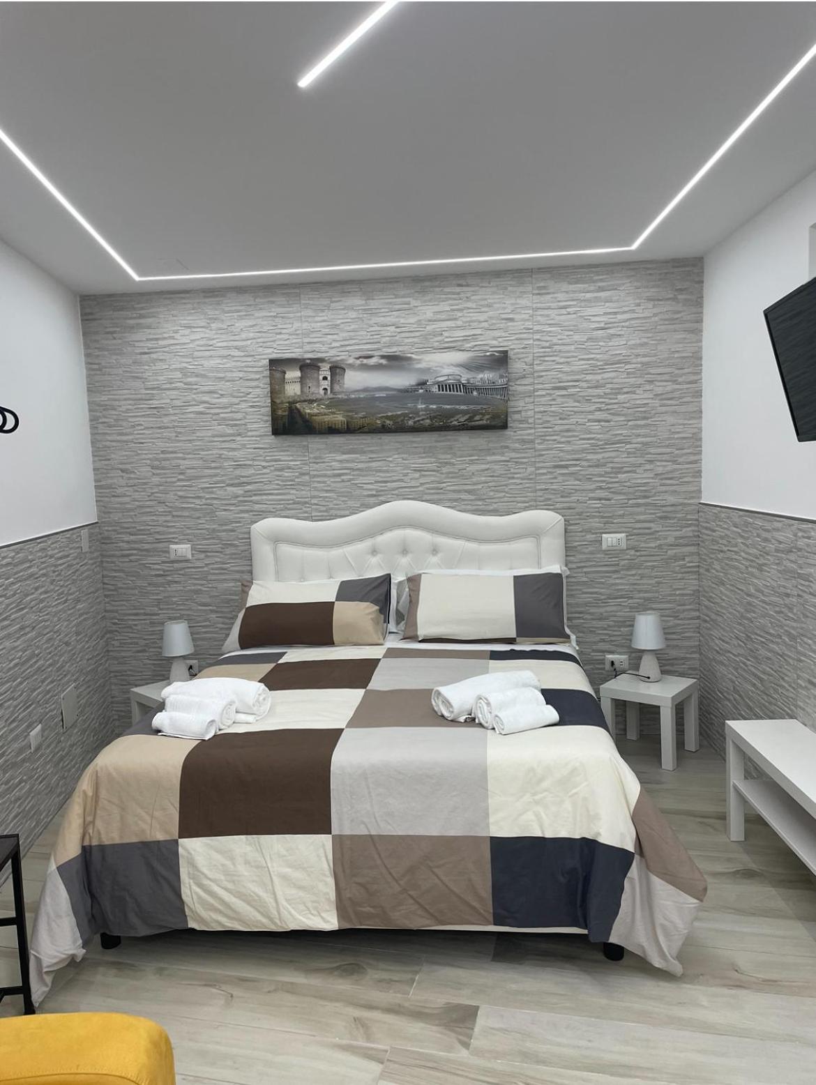 Metro Stazione-museo 500 M-appartamento Ed Elegante Dimora De Curtis *