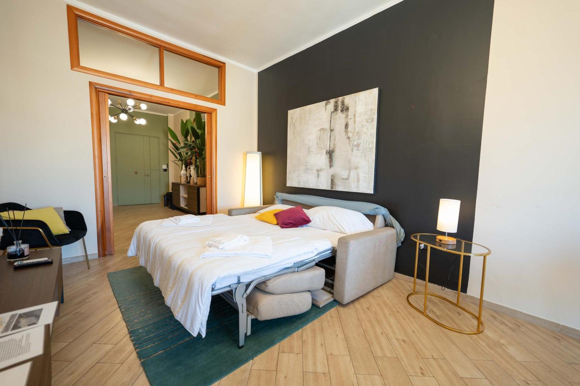 Apartment Duomo 11 By Dimorra Naples