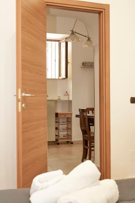 Duomo Center Apartment Naples