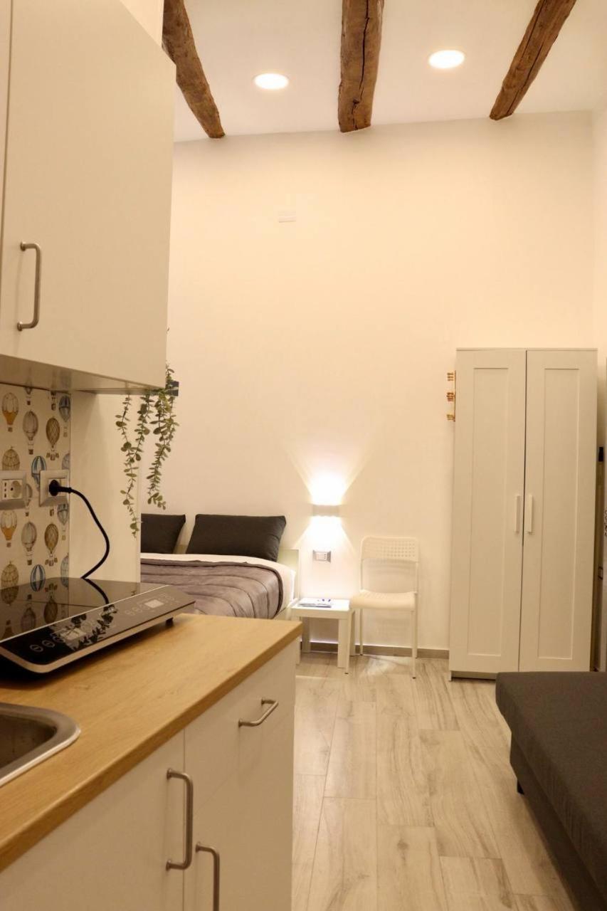 Casa We * Naples