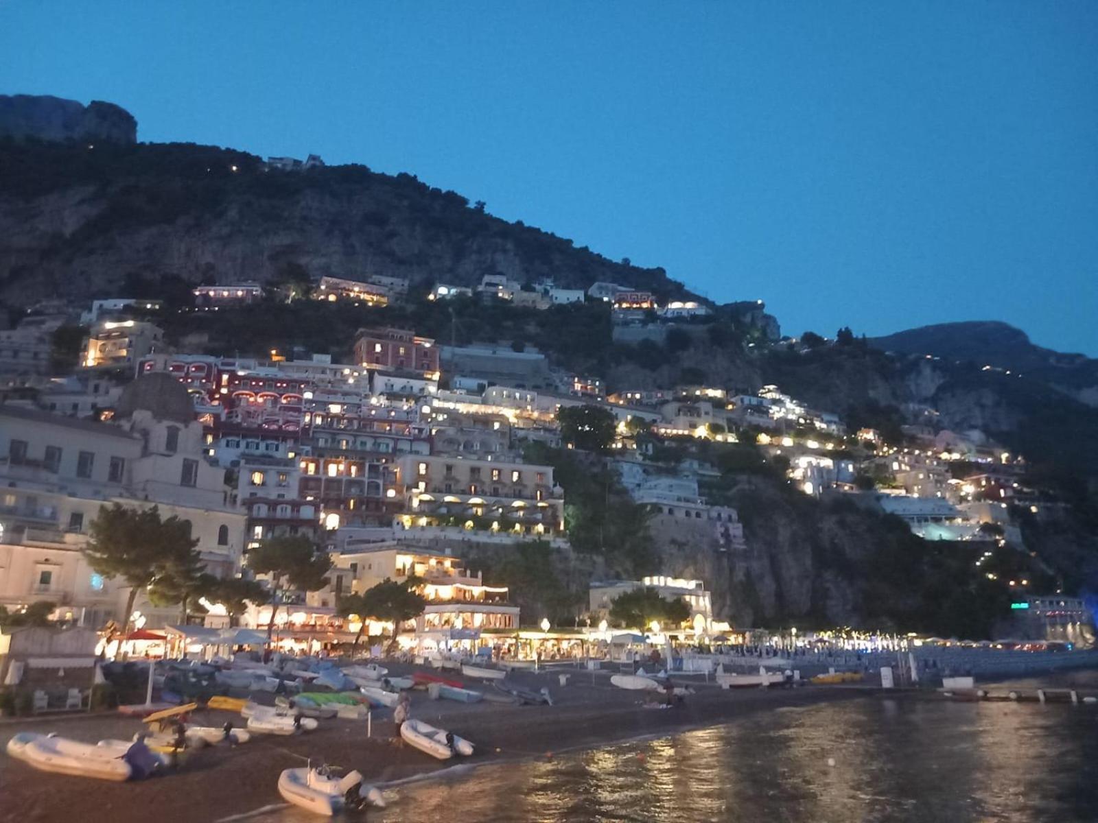 Plebiscito Aparthotel Naples