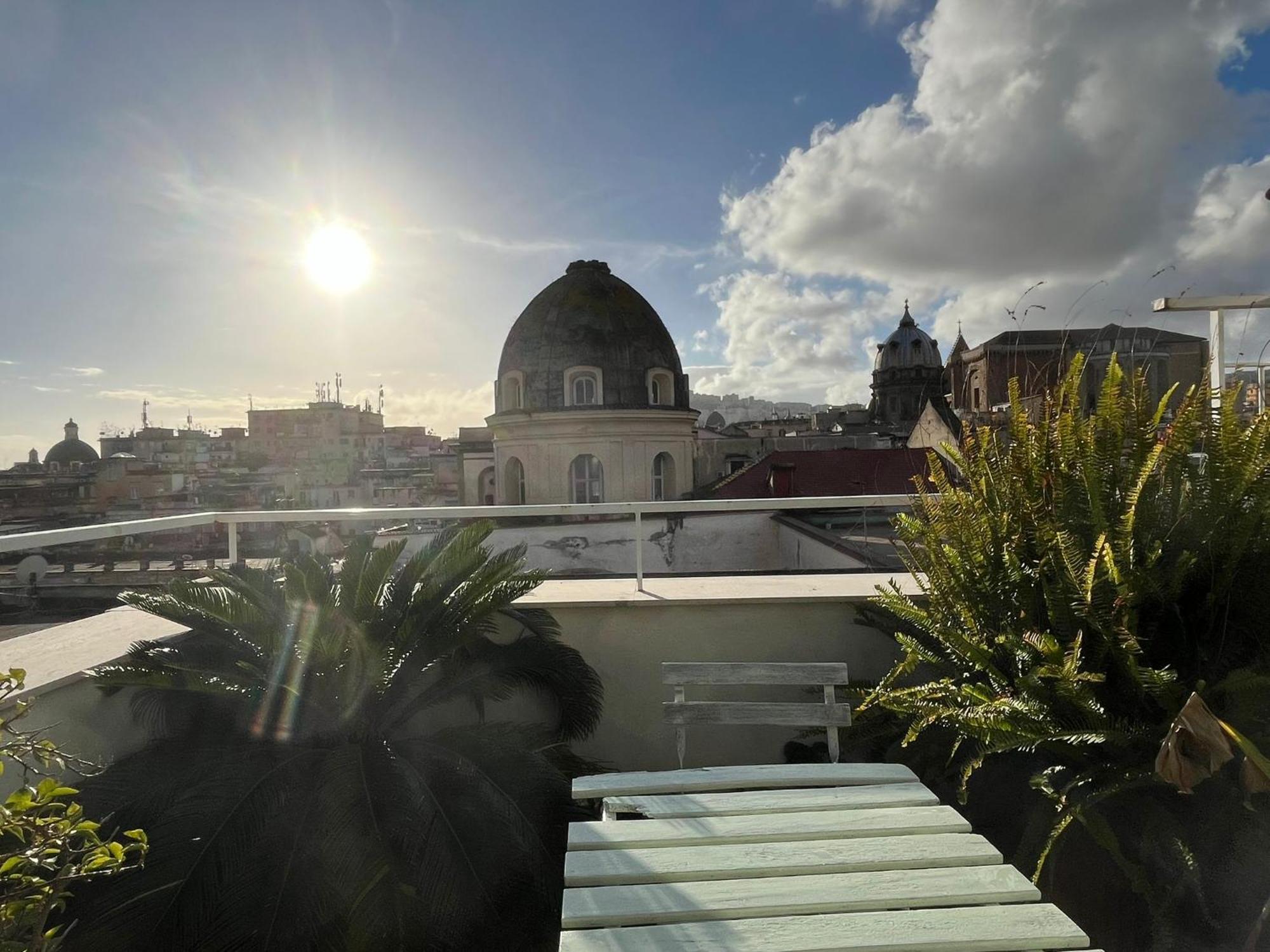 Apartment Relais Old From A Terrace Naples