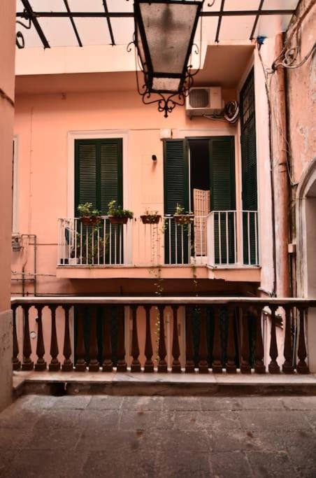 Guest house Happy Shared Naples