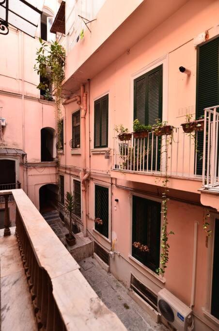 Happy Shared Guest house Naples