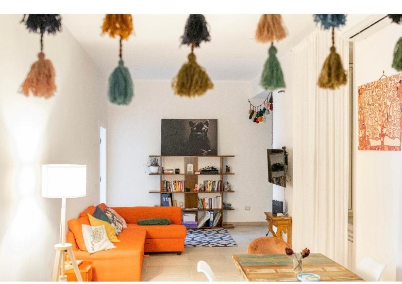 Happy Shared Guest house