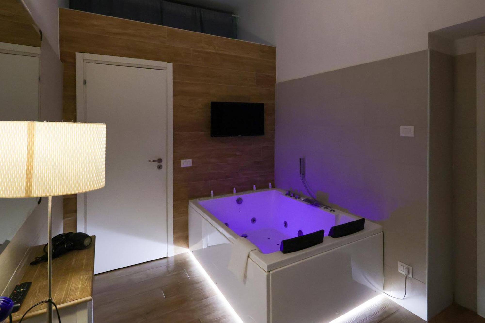 Boutique Toledo Naples