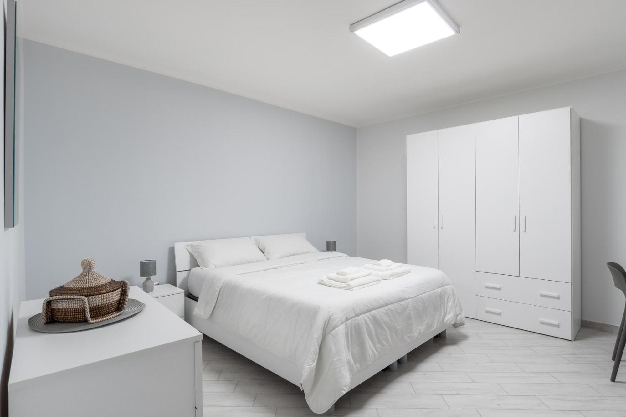 Modern Flat In The Heart Of Near Man * Naples