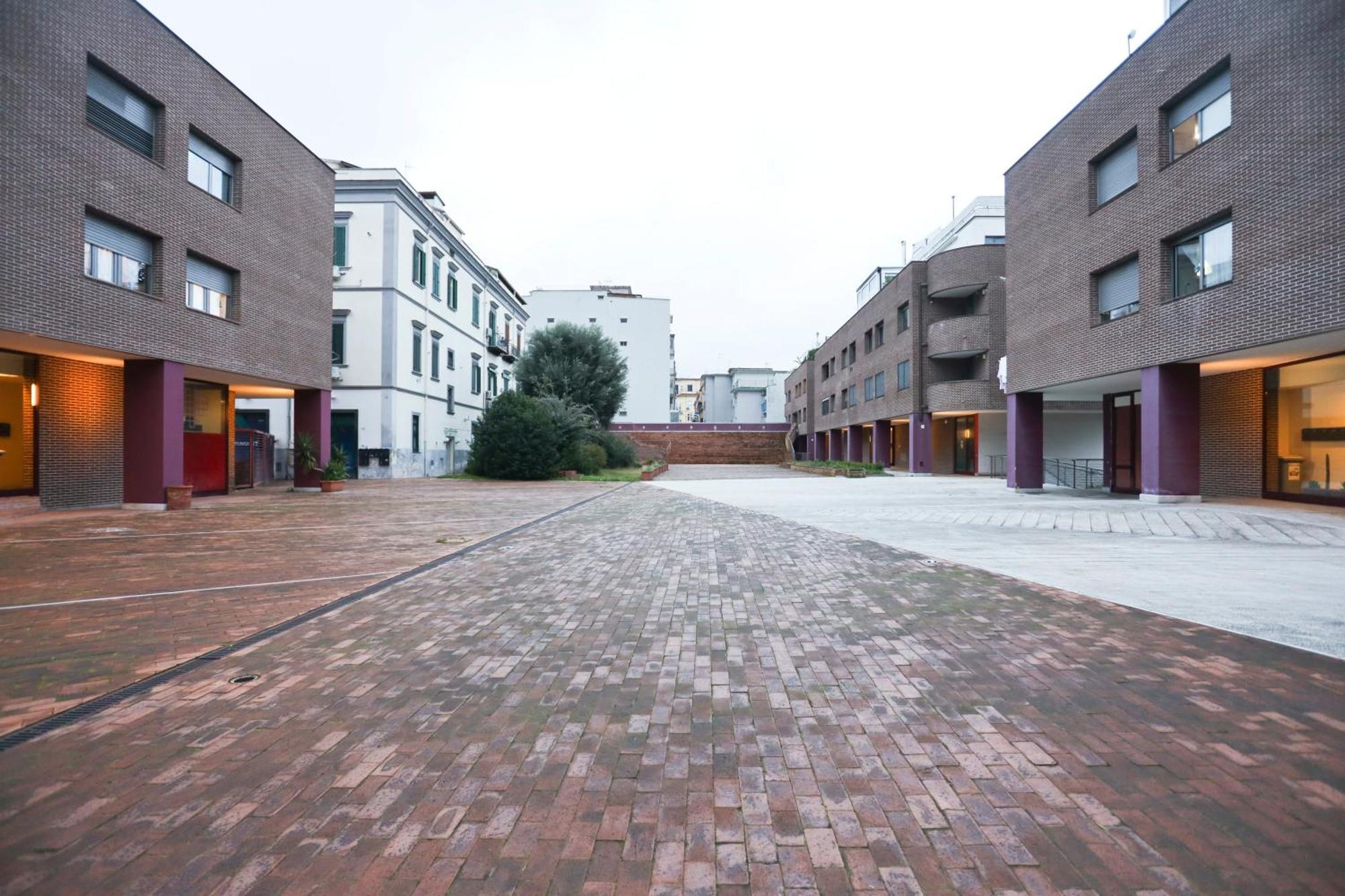 Sebeto With Parking & Netfilx Apartment *