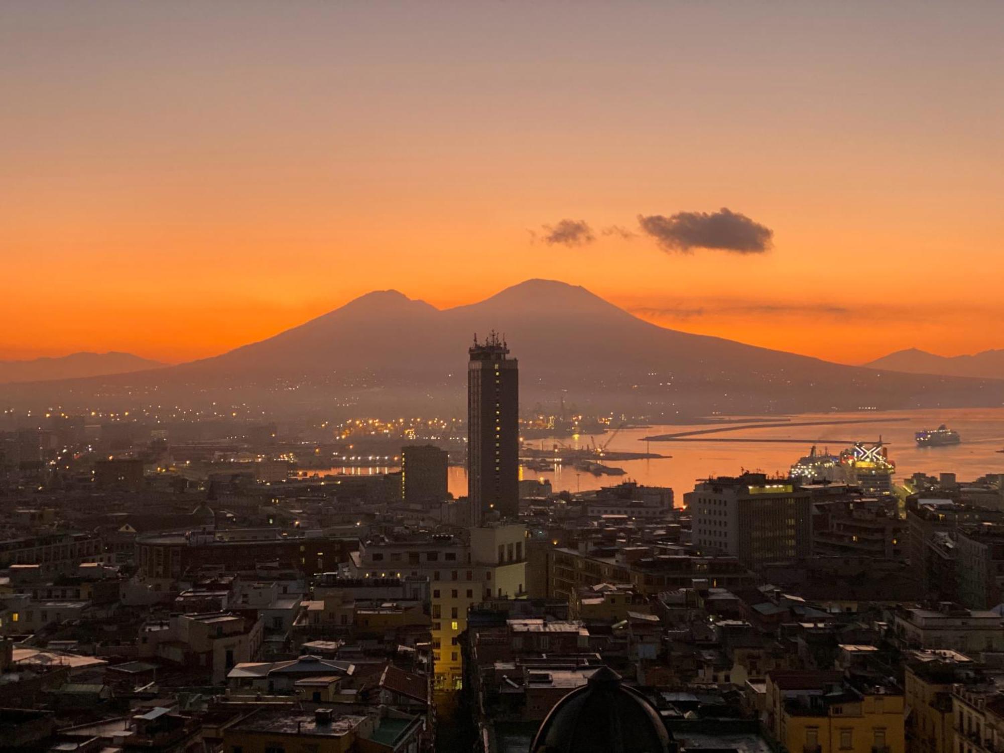Il Sole Di Montesanto Bed & Breakfast Naples