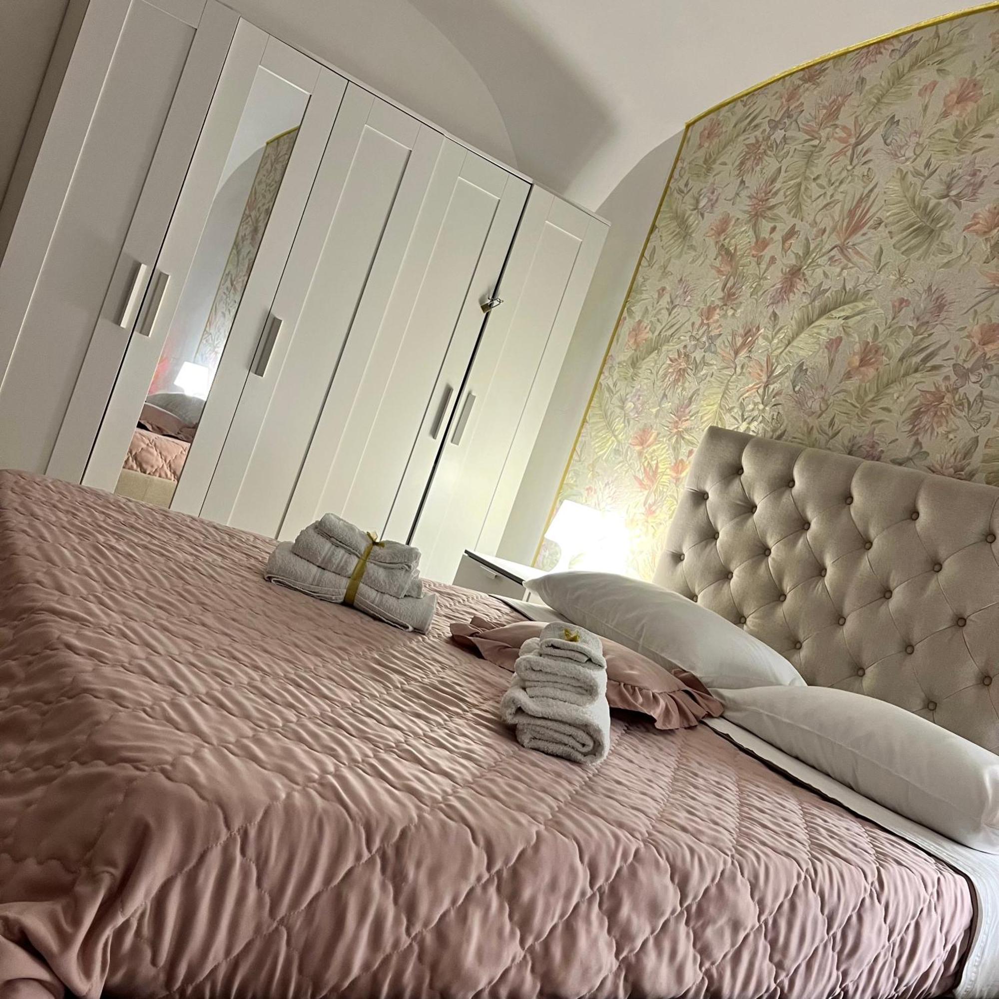 Aurora's Apartment Naples