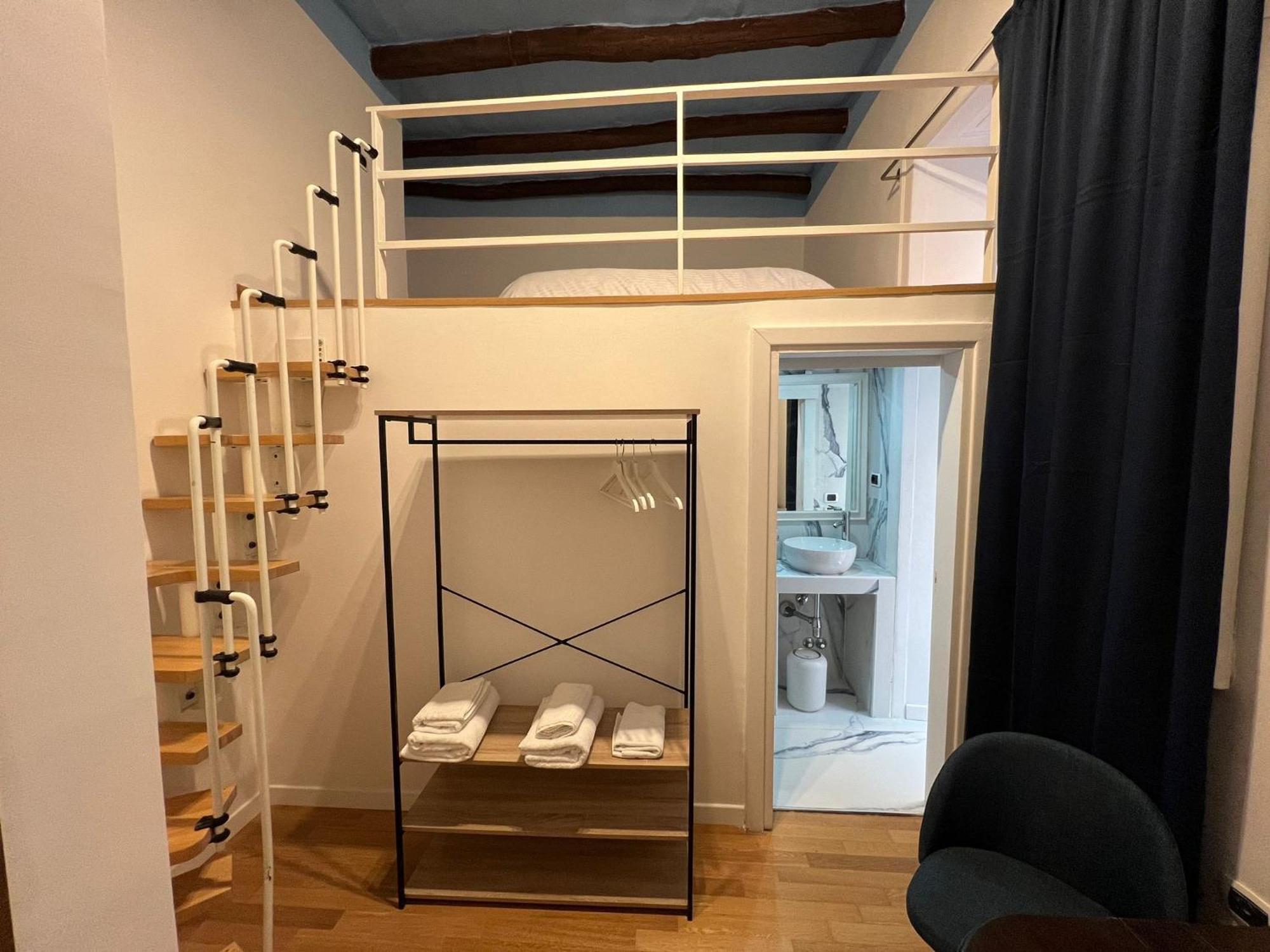 Apartment Carafa's Central By Hhn