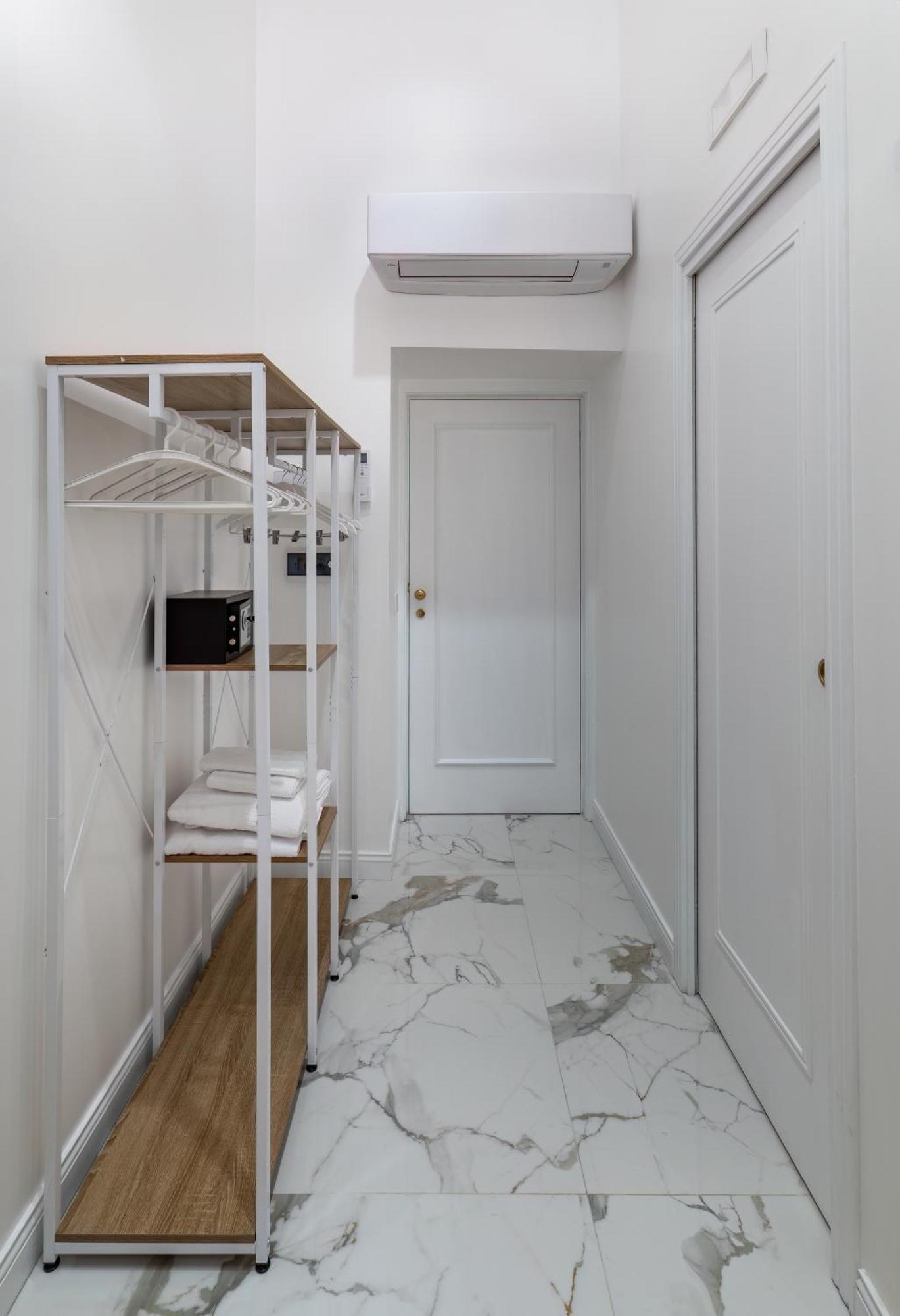 Guest house Garibaldi 125 Naples