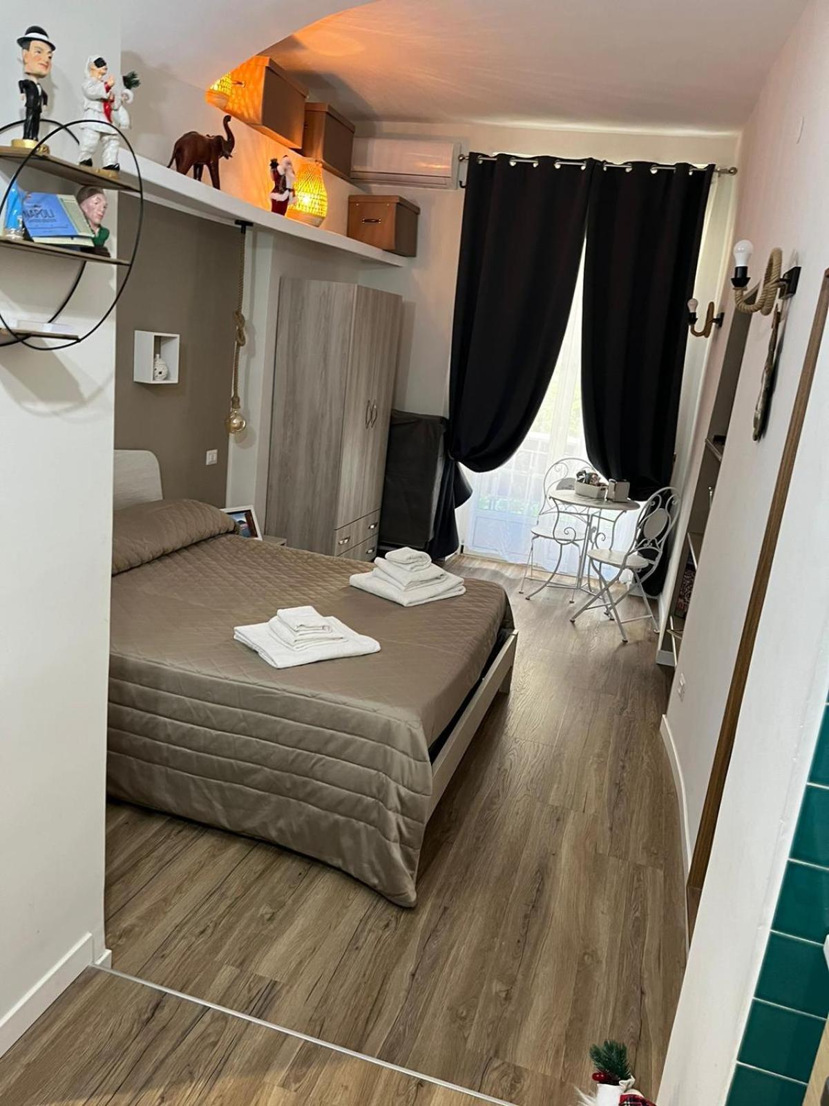 Holiday home Casa Myluna Centro Storico Naples