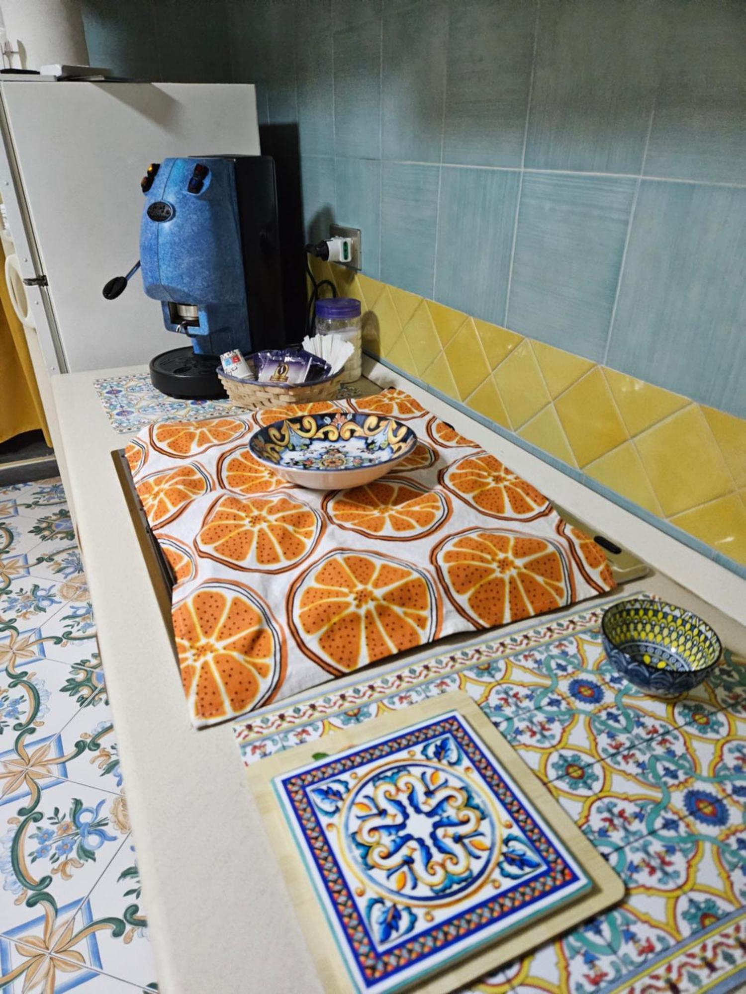 Maison Nonna Raffaela A Toledo Apartment *