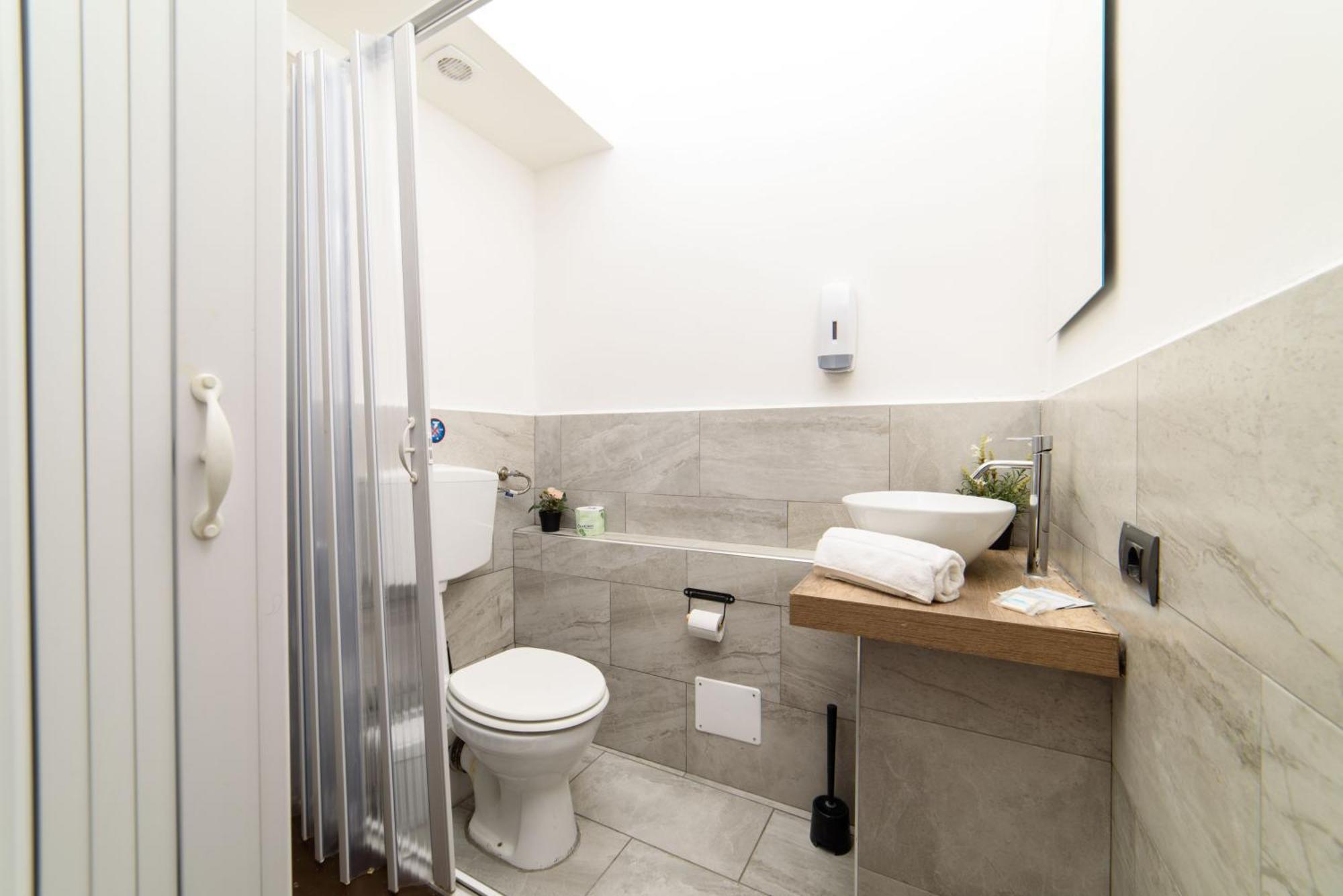 Inside Chiaia Guest house 2*