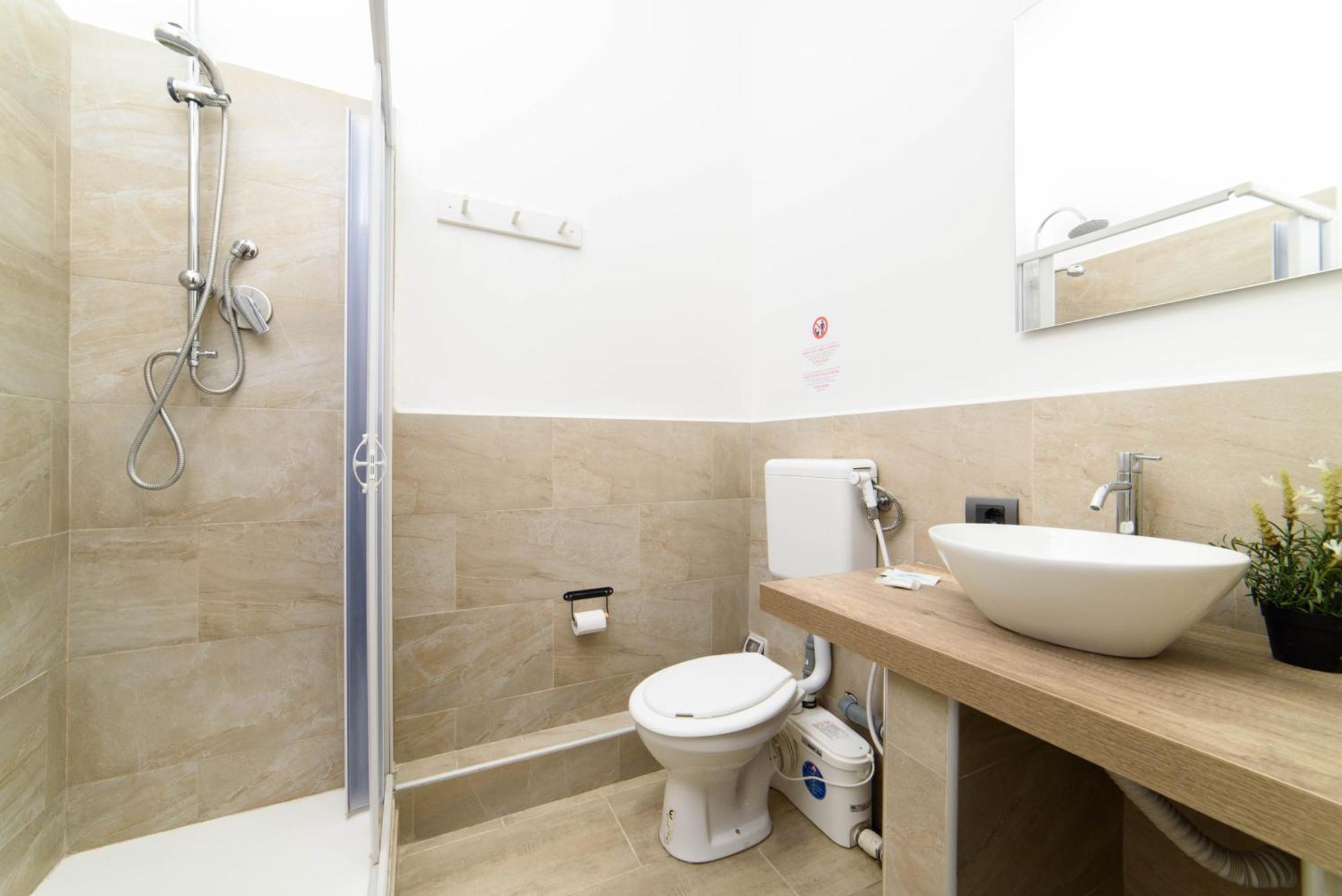 Guest house Inside Chiaia 2*