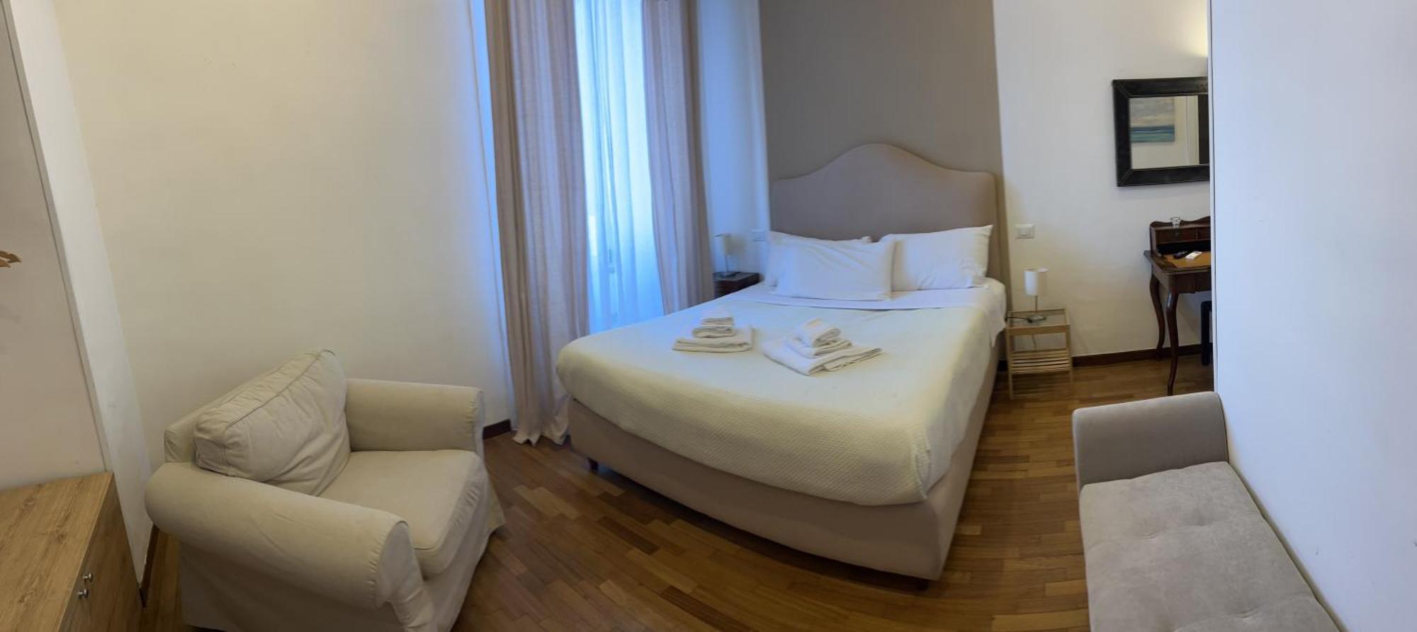Bed & Breakfast Caracciolo Beb *
