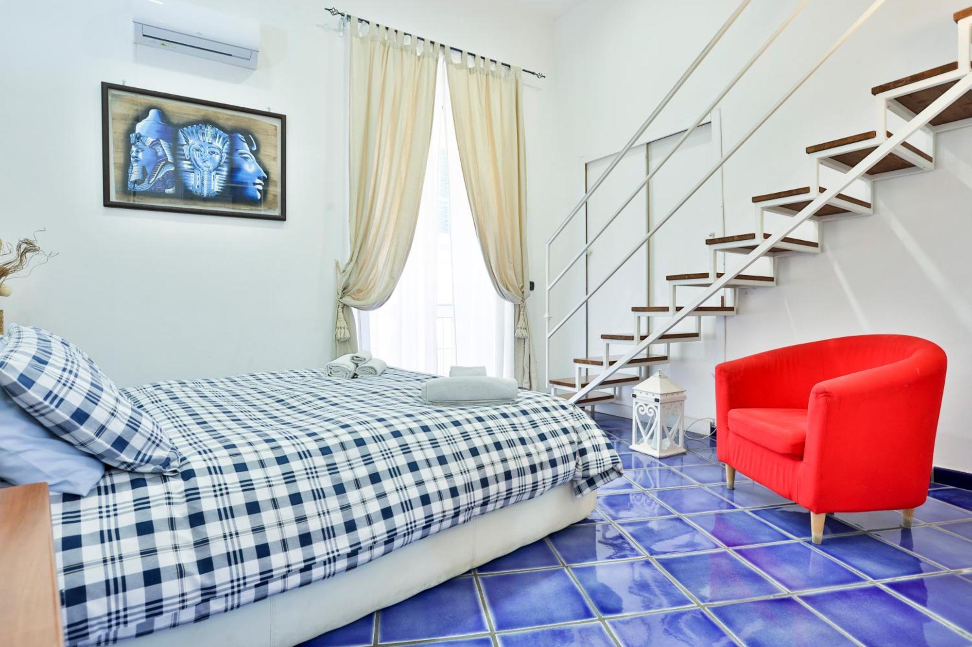 Apartment My House Carlo Iii Square Naples