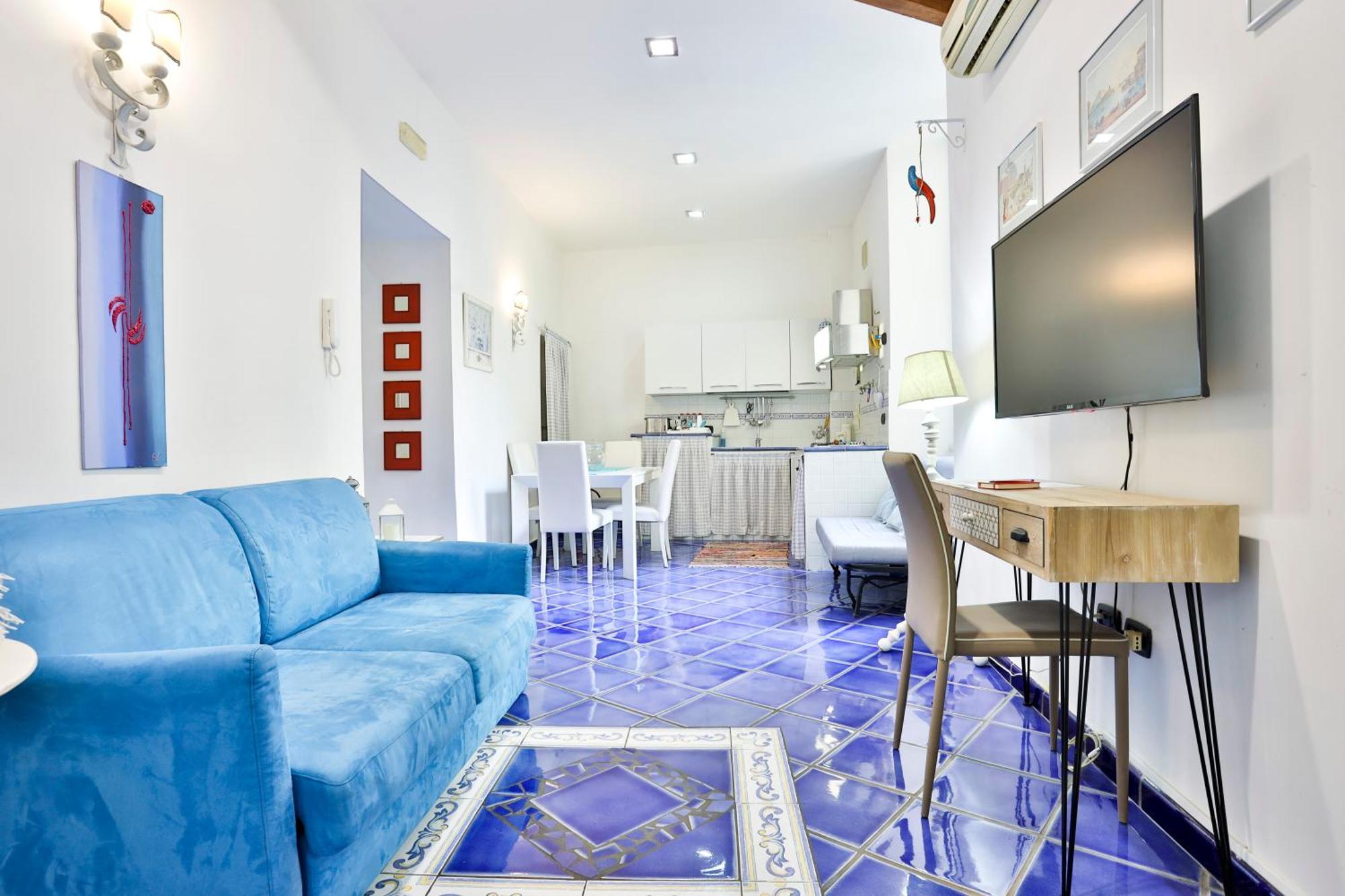 My House Carlo Iii Square Naples