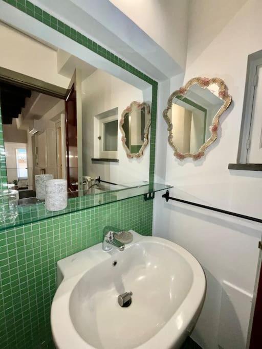 La Casa Dei Librai Apartment Naples