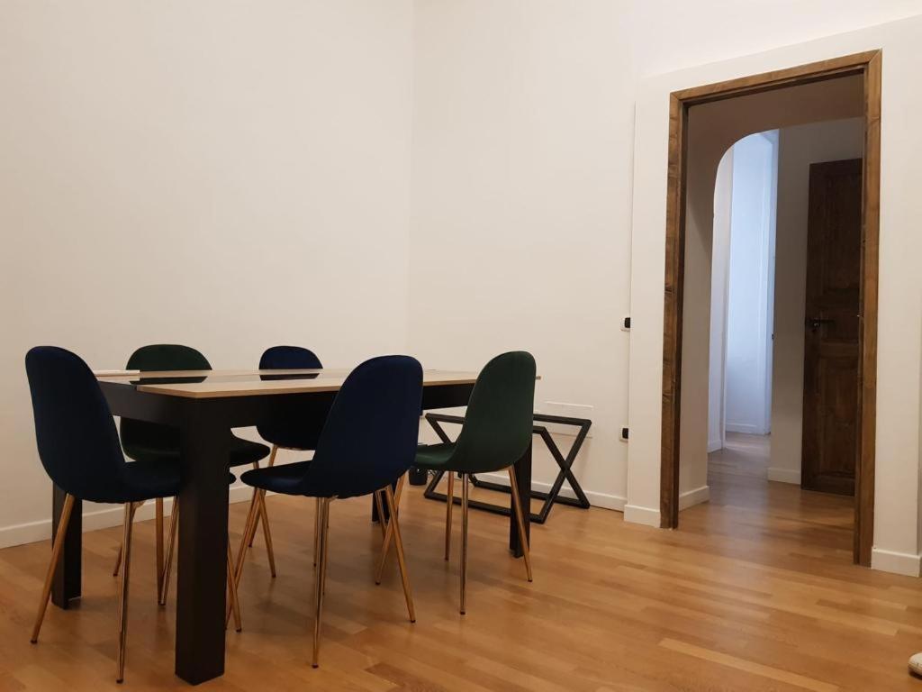 Apartment Carafa's Central By Hhn Naples