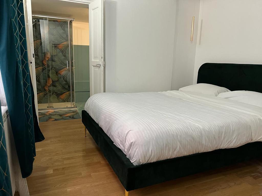 Apartment Carafa's Central By Hhn