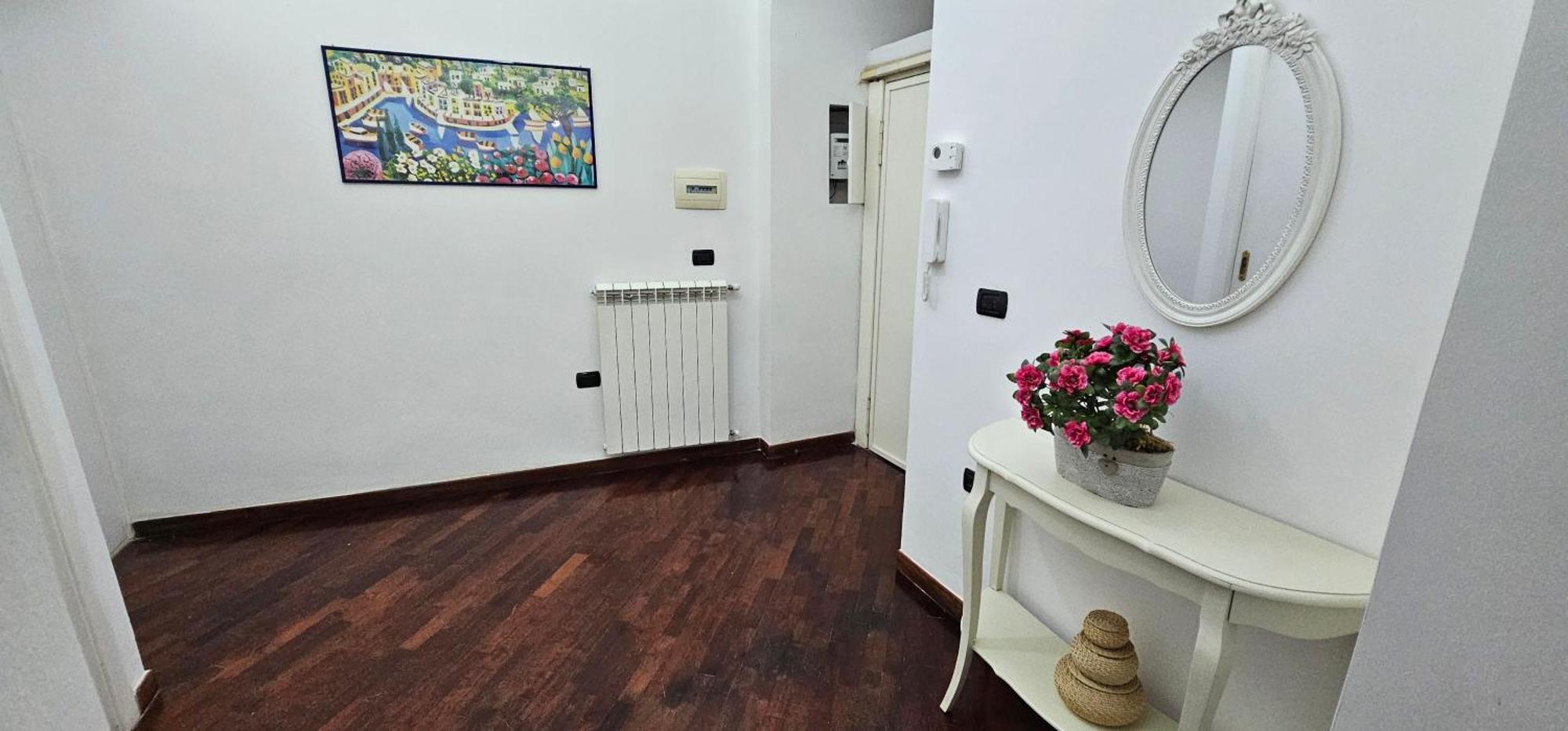 Apartment Chiatamone 26 *