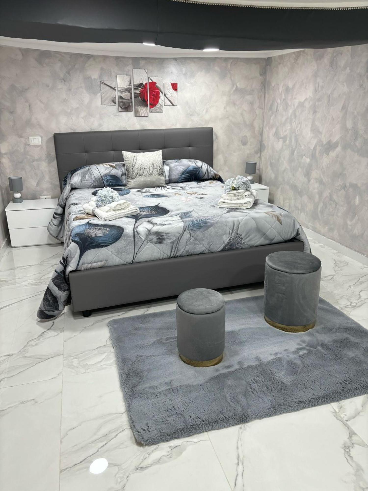 Apartment Cuore Napoletano Naples