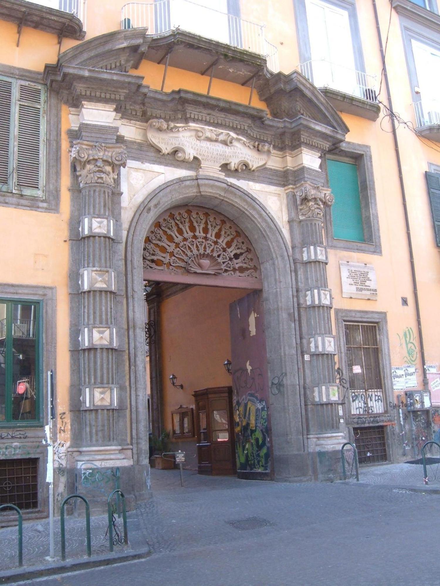 Guest house Maison Degas-dimora Di Charme 3*