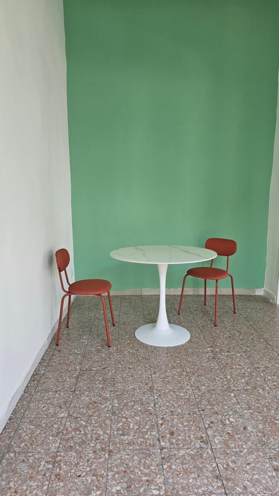 Apartment 4 Balconies At Carlo Iii & Garage *