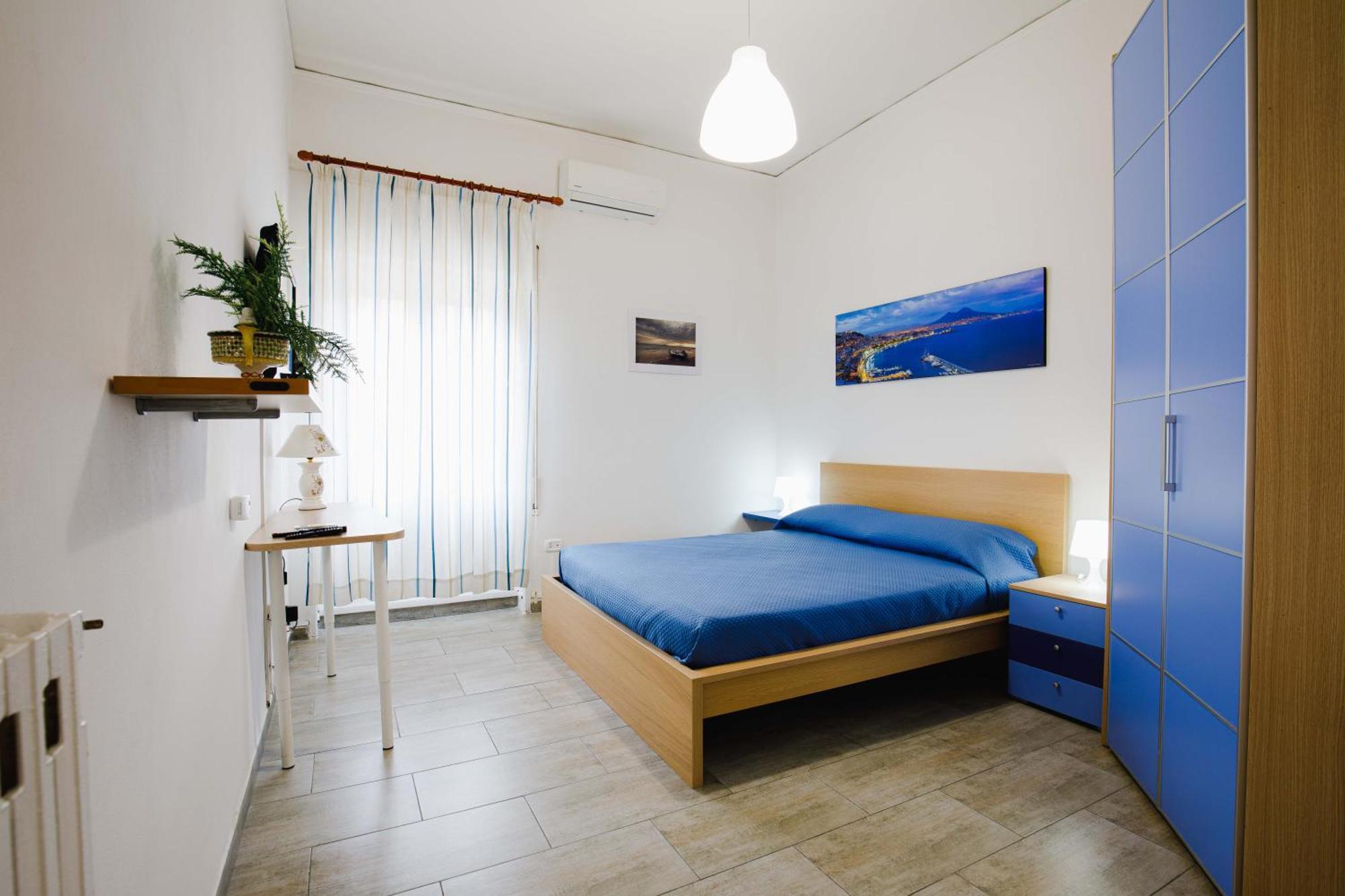 Casa Intera In Via Dell Epomeo 175 * Naples