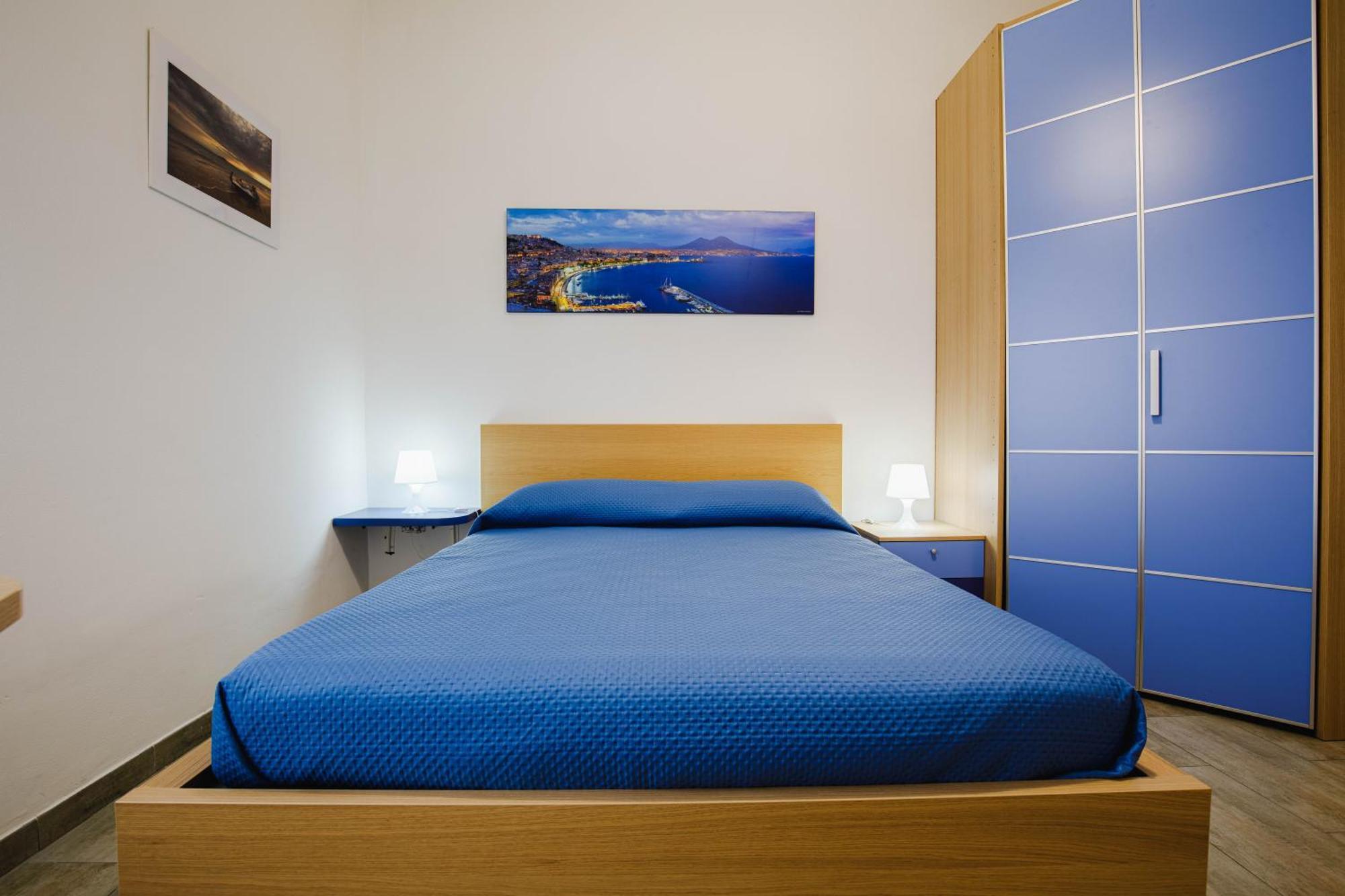 Casa Intera In Via Dell Epomeo 175 Naples