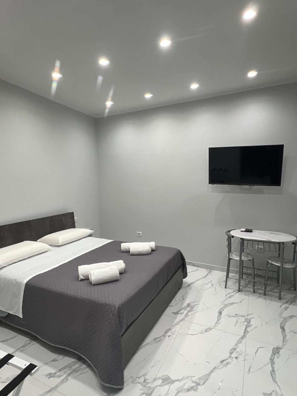 House Maria Francesca Apartment Naples
