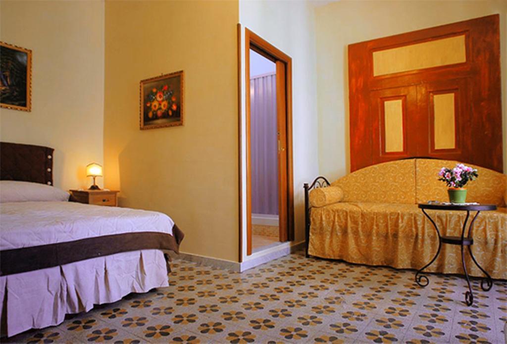 Domus Gemi Guest house