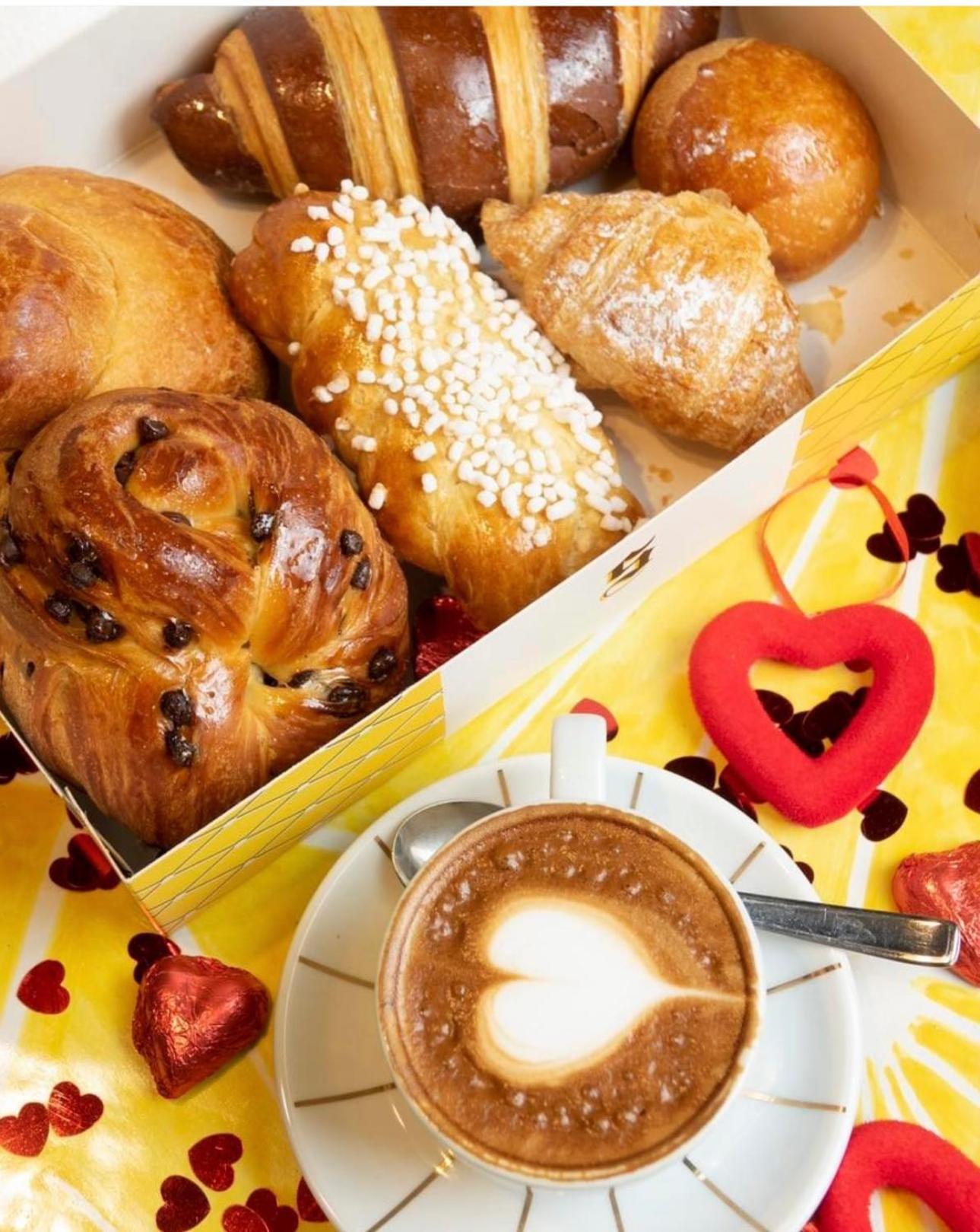 Martucci 83 Bed & Breakfast Naples