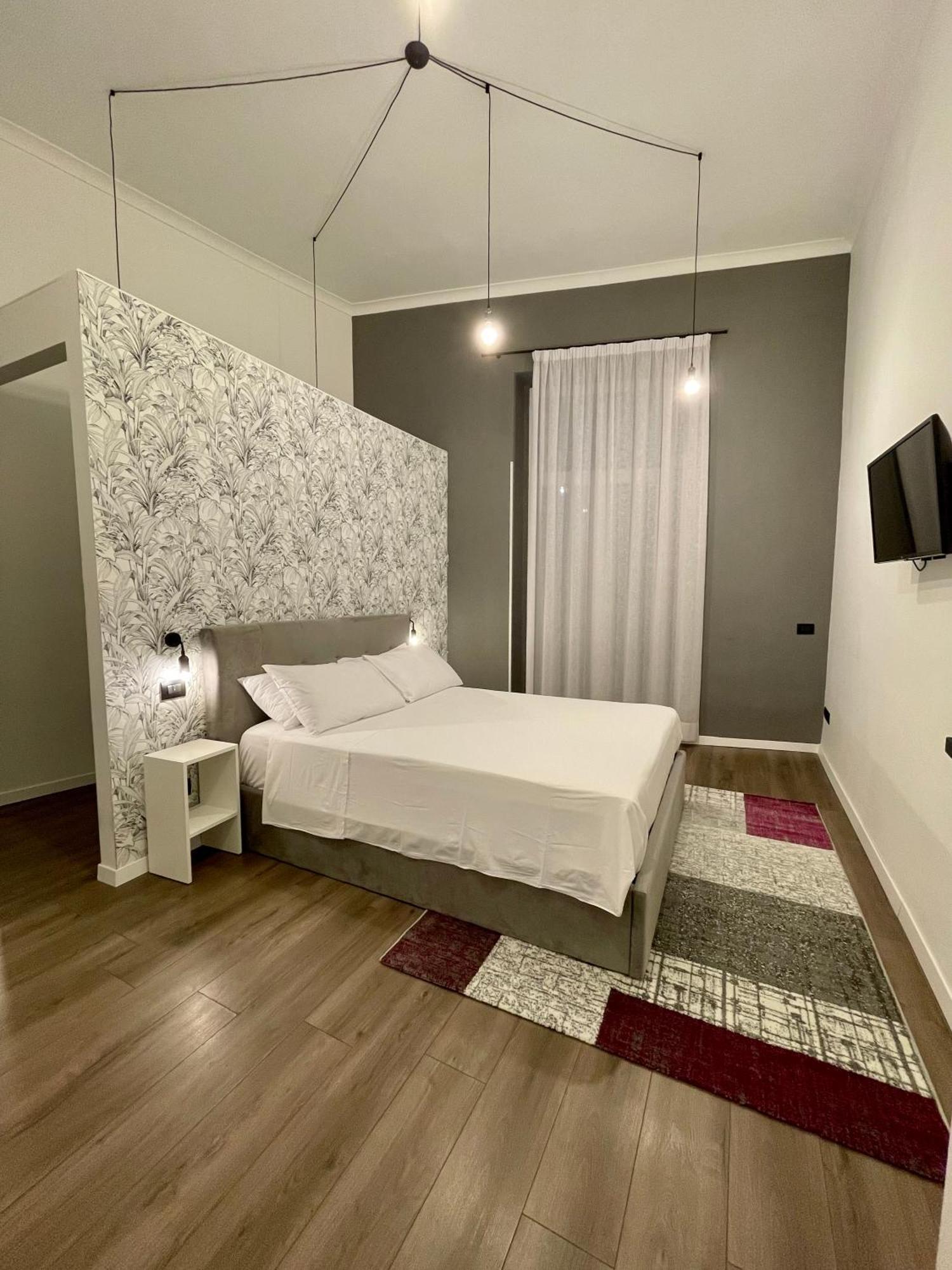 Comfort * Naples