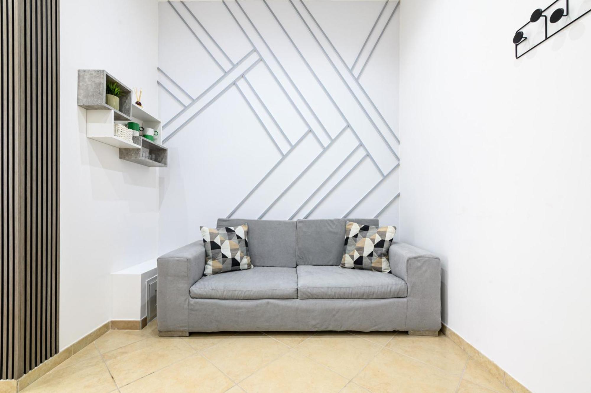 Giordano Center Naples