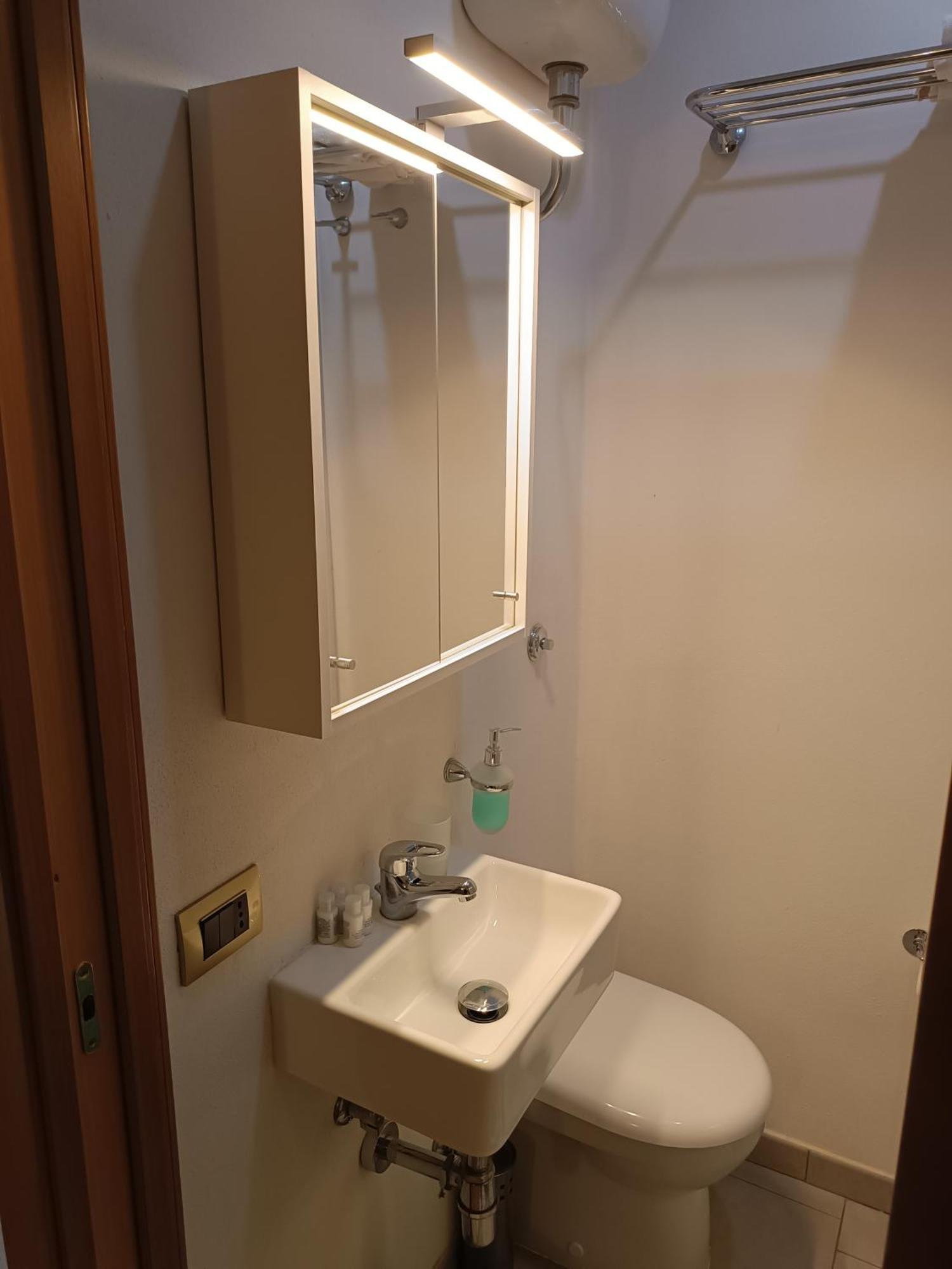 Plebiscito 3* Naples