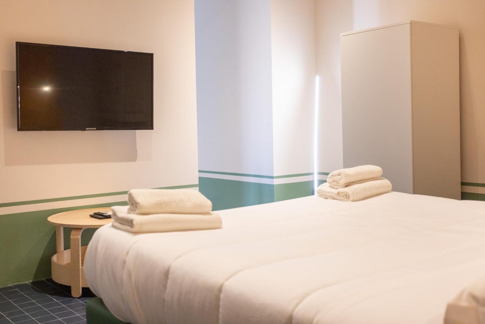Don Vittorio A Chiaia Guest house