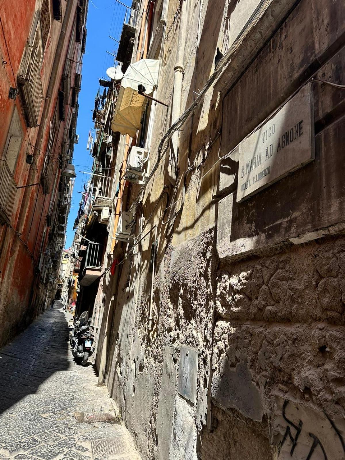 Apartment Hv Decumanus Naples