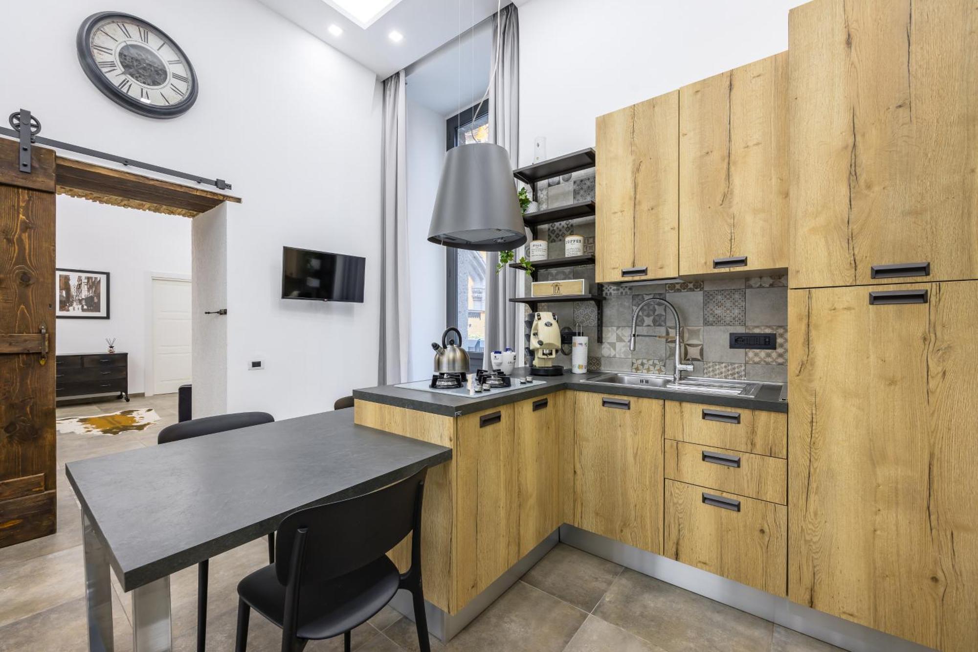 Apartment Palazzo Mormando - Industrial Naples
