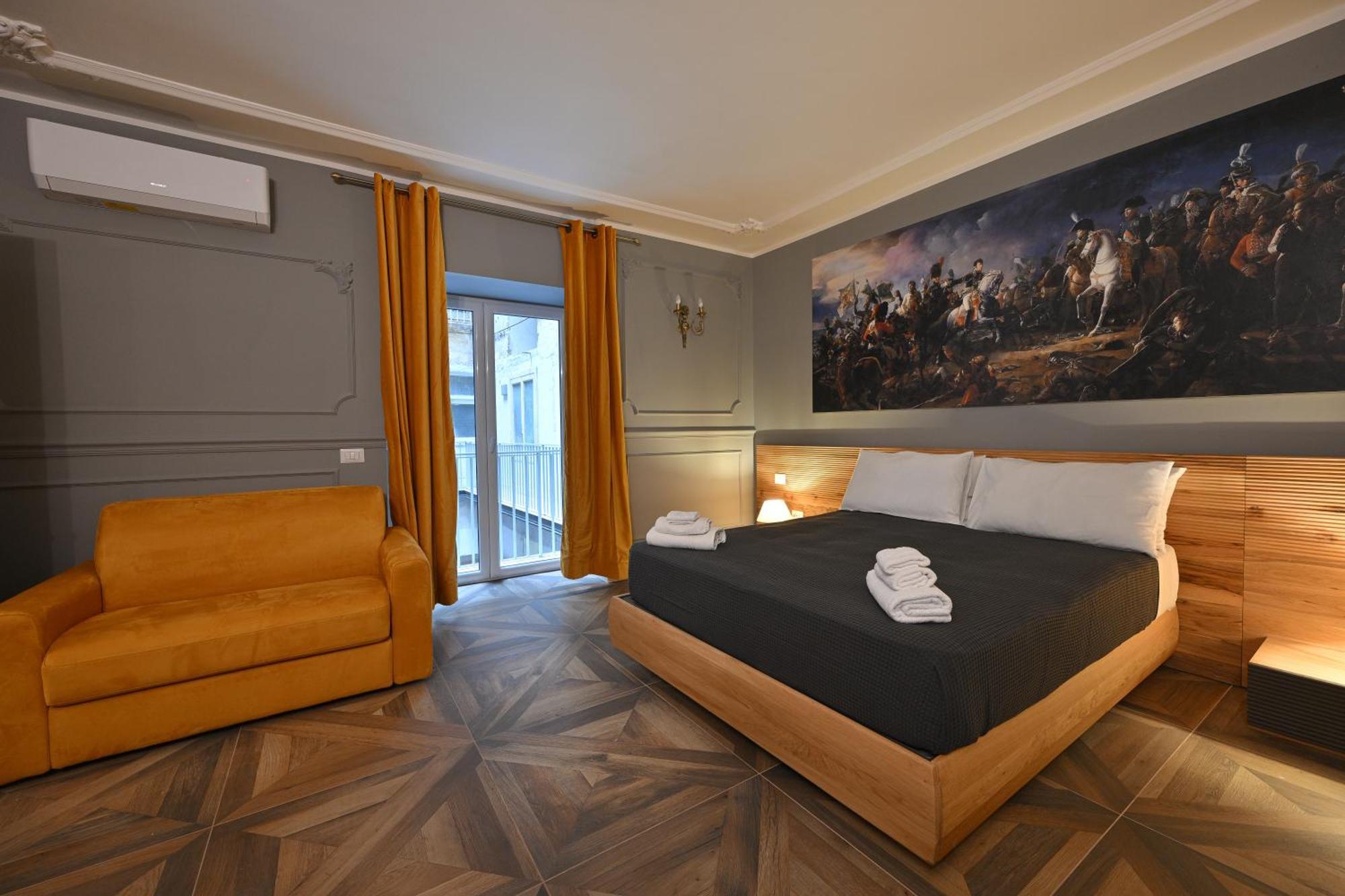 Toledo 424 Naples